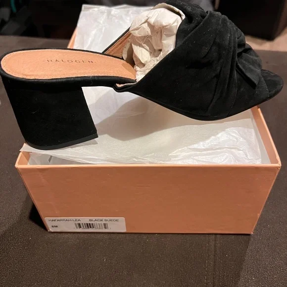 Spring Halogen Sandals - Picture 2 of 3